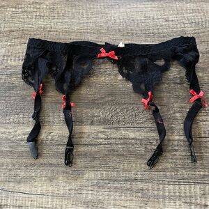 Vintage Garter Belt Size L